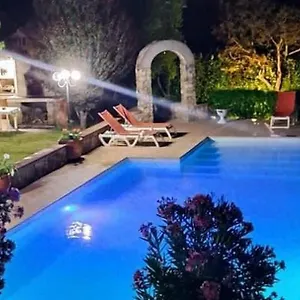 Nido Del Merlo Italia